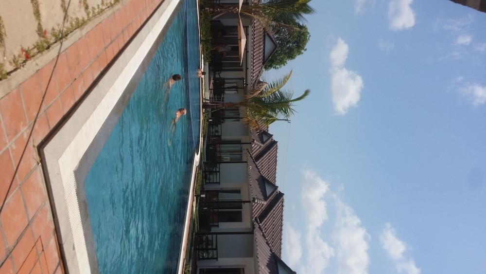 Sea Breeze Resort Preăh Sihanŭk Zewnętrze zdjęcie