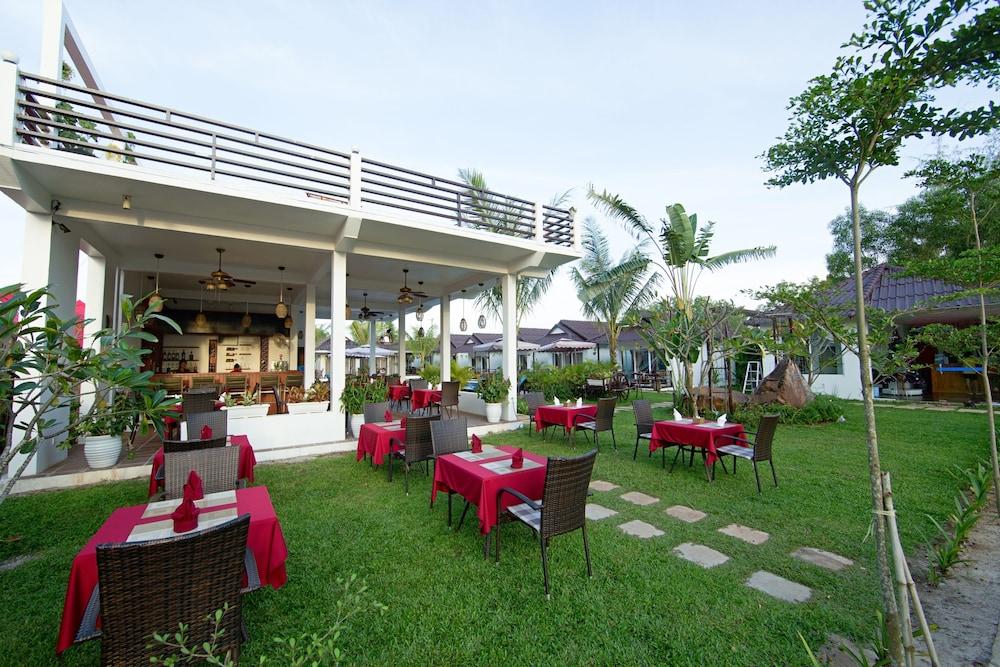 Sea Breeze Resort Preăh Sihanŭk Zewnętrze zdjęcie